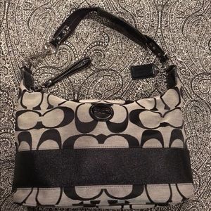 COACH SHOULDER BAG